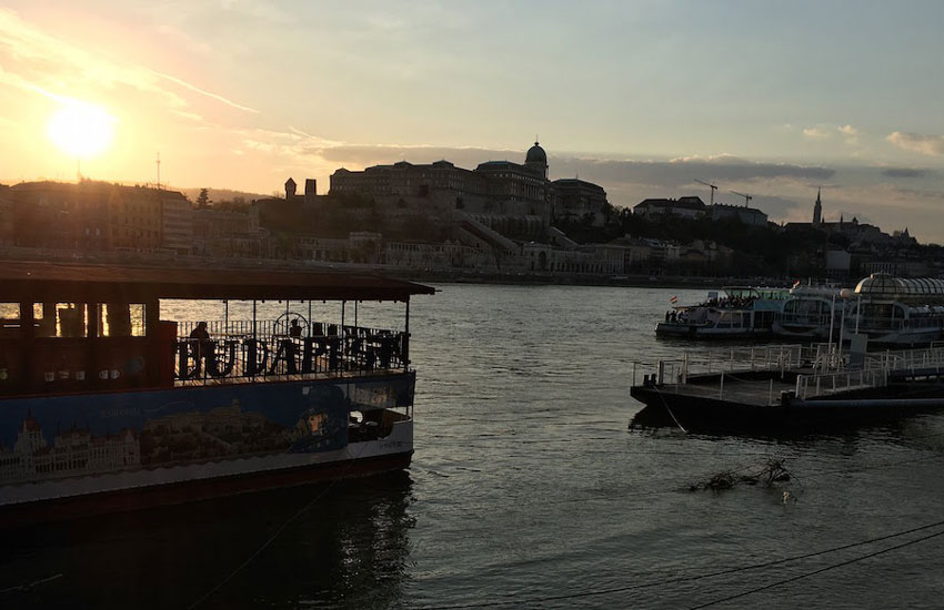 Evening cruise in Budapest