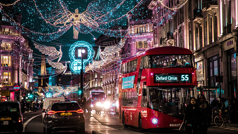 off season in england christmas in london