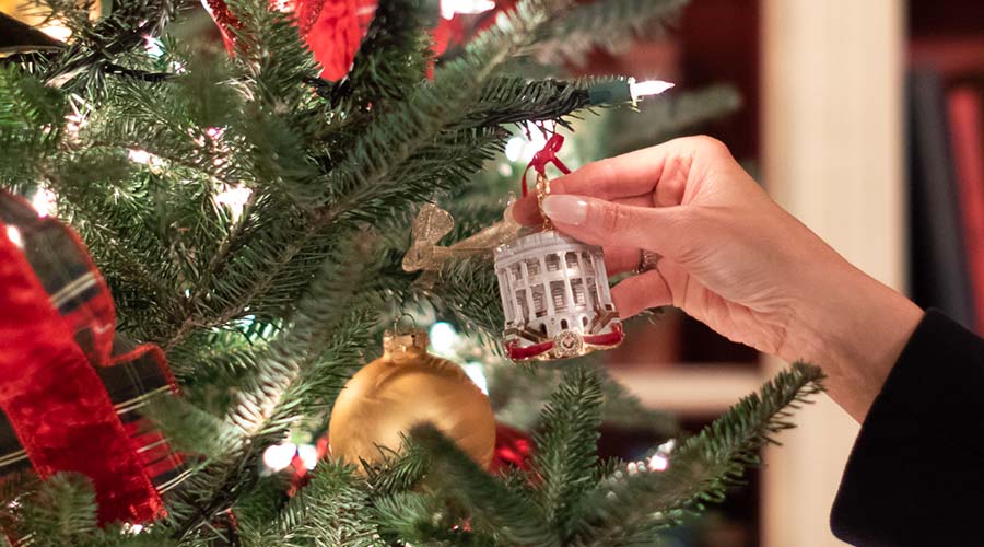 Washington D.C. Christmas Ornament