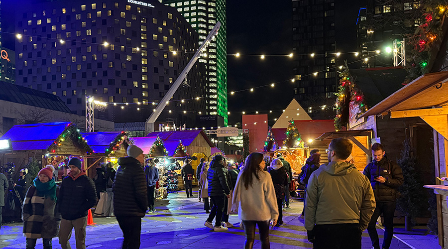 Christmas Market Montreal Canada 03