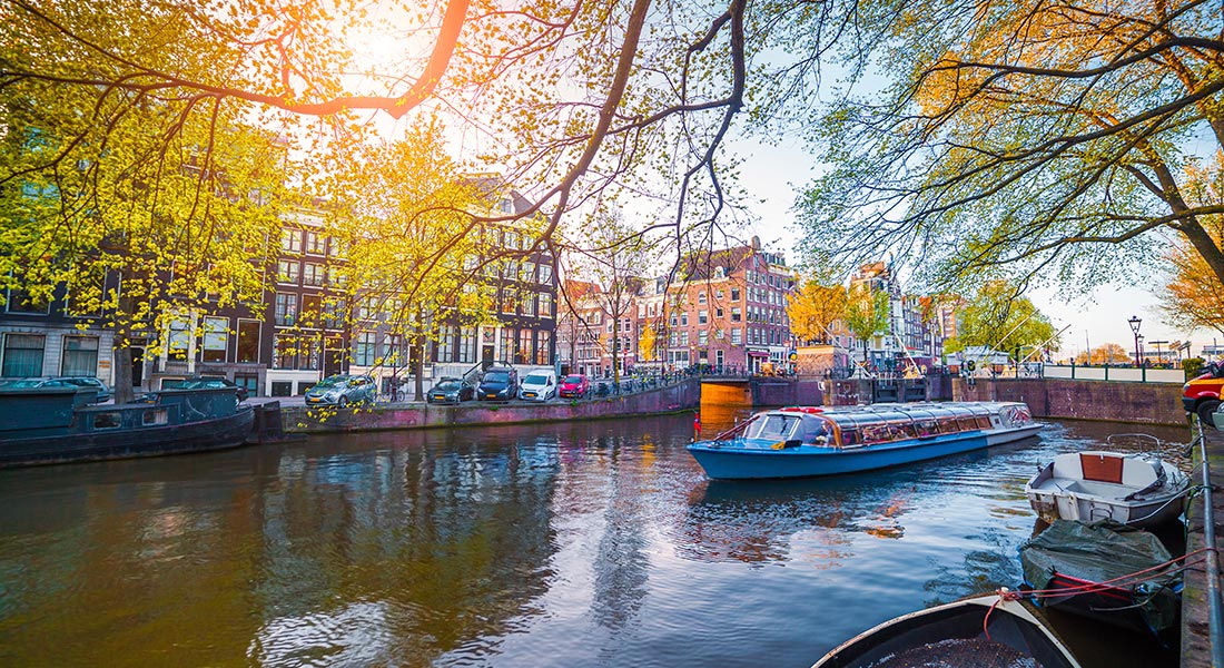 europe the grand tour amsterdam canals