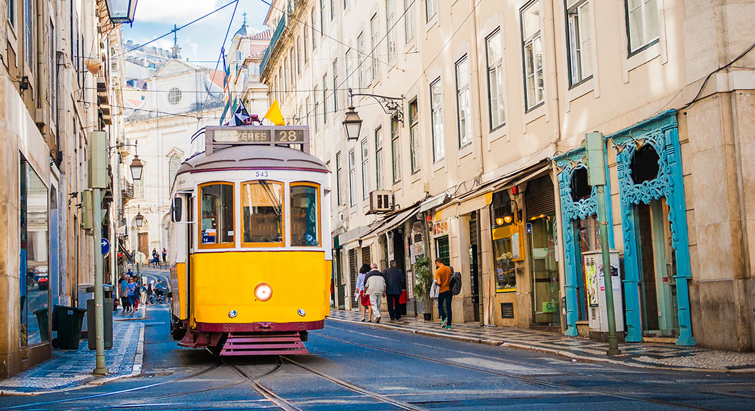 tramway portugal lisbon