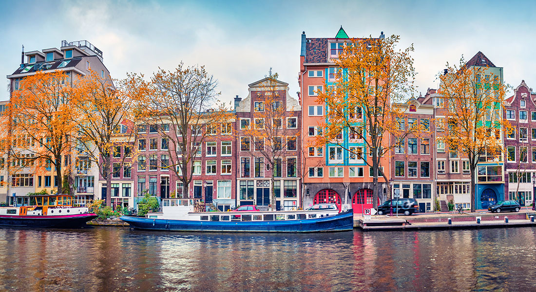 amsterdam canal netherlands