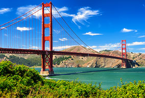 Golden Gate Bridge - California - Collette