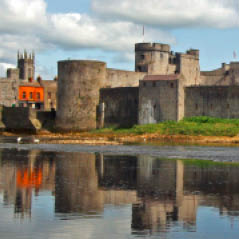 King Johns Castle Limerick Ireland dreamstime 15375211