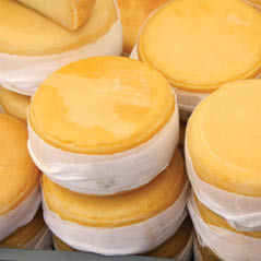portuguese cheese AdobeStock 79556975