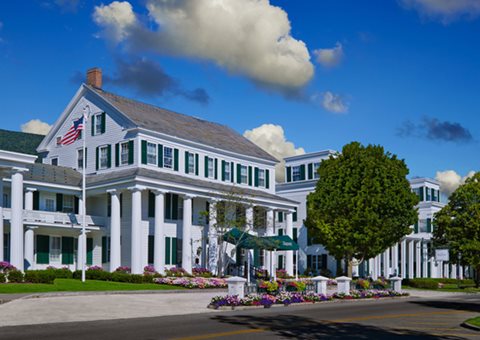 New England Trips Boston Walking Tour Historic Hotels New England Historic Hotels Carousel 1