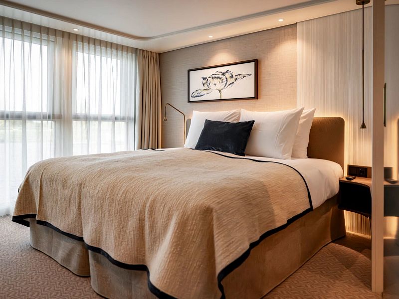 VEN The Nobleman cruise upgrade)