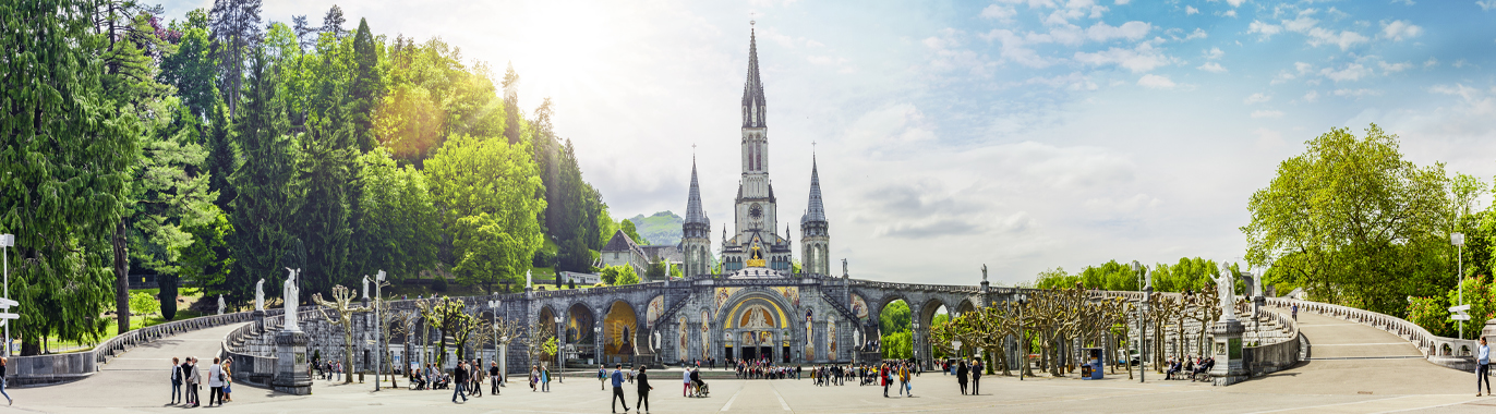 TS53 Pilgrimage Fatima Lourdes SagradaFamilia