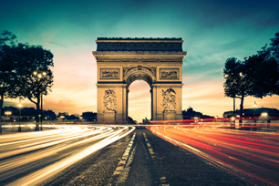 TS533A Spotlight On Paris Alt With NYE