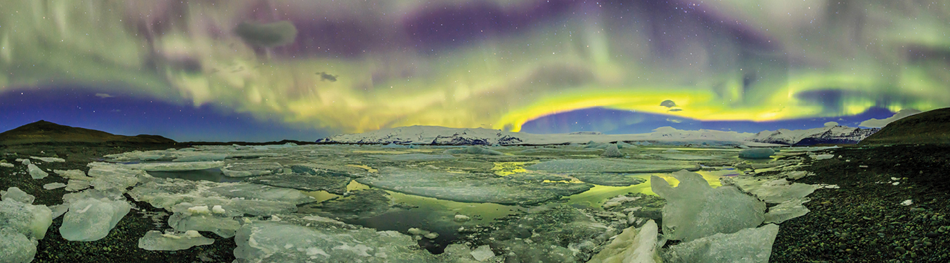 TS563 Icelands Magical Northern Lights