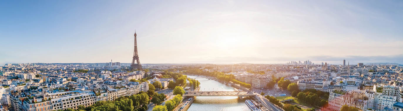 TS7 London And Paris Eiffel Tower TS7 London And Paris Eiffel Tower