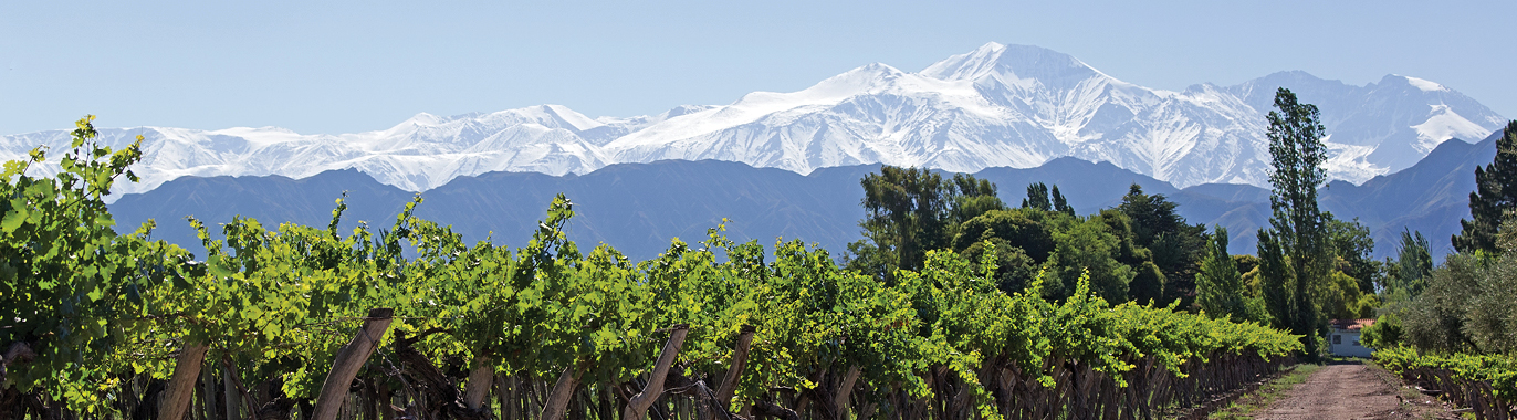 TS723 Essential South America TS723 Essential South America