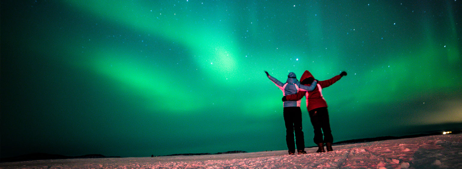 collette tours iceland northern lights