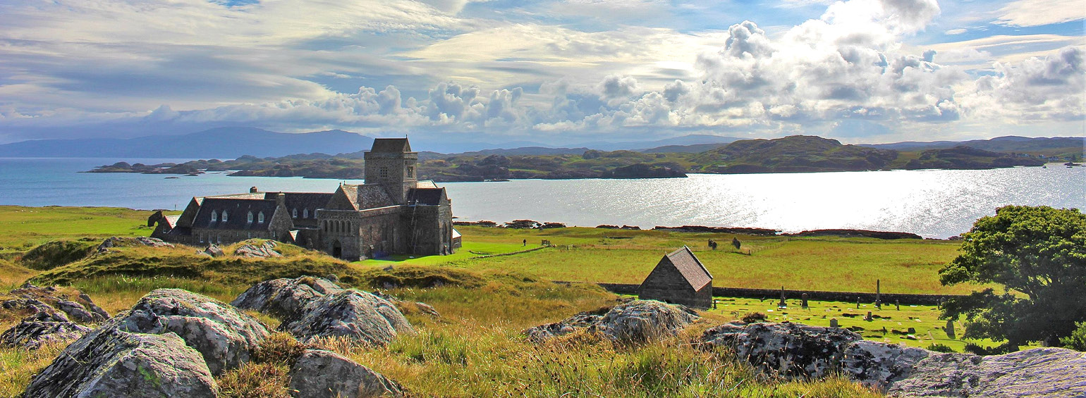 Scotland: Isles of Lore & Legend