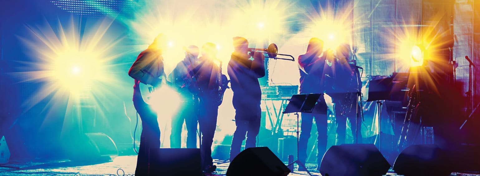 https://i.gocollette.com/tour-media-manager/tours/north-america/usa/376/packages/alt-jazz-festival/top-carousel/americasmusicicitiesjazzfest_hero1_jazzmusicians.jpg