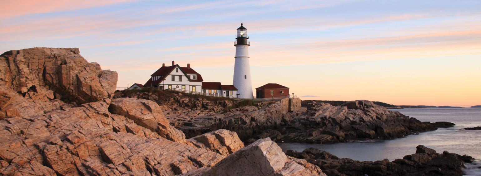 https://i.gocollette.com/tour-media-manager/tours/north-america/usa/617/packages/master-package/top-carousel/historichotelsne_hero3_portlandheadlighthouse.jpg