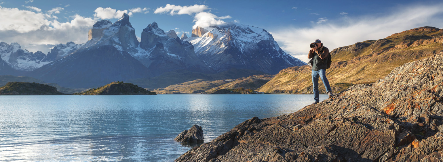 https://i.gocollette.com/tour-media-manager/tours/south-america/peru/550/packages/master-alt/top-carousel/wondersofsouthamerica_hero1_chile.jpg