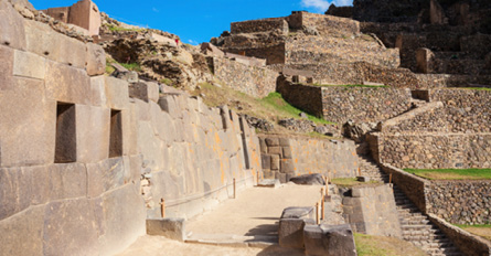 PeruAncientLandMysteries Day4 SacredValleyIncas Ollantaytambo SacredValley